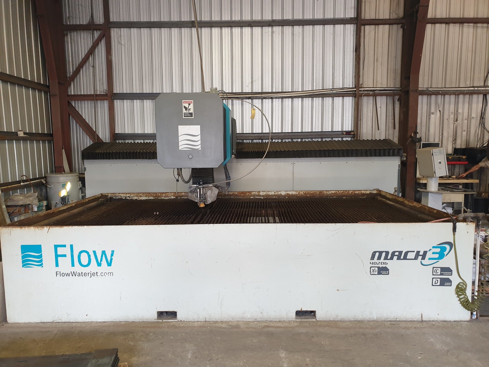 2013 Flow Mach 3 4020B Waterjet Cutting System (3864)